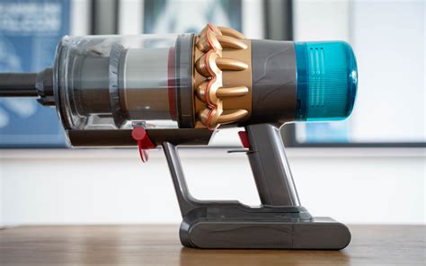 dyson v15 absolute review